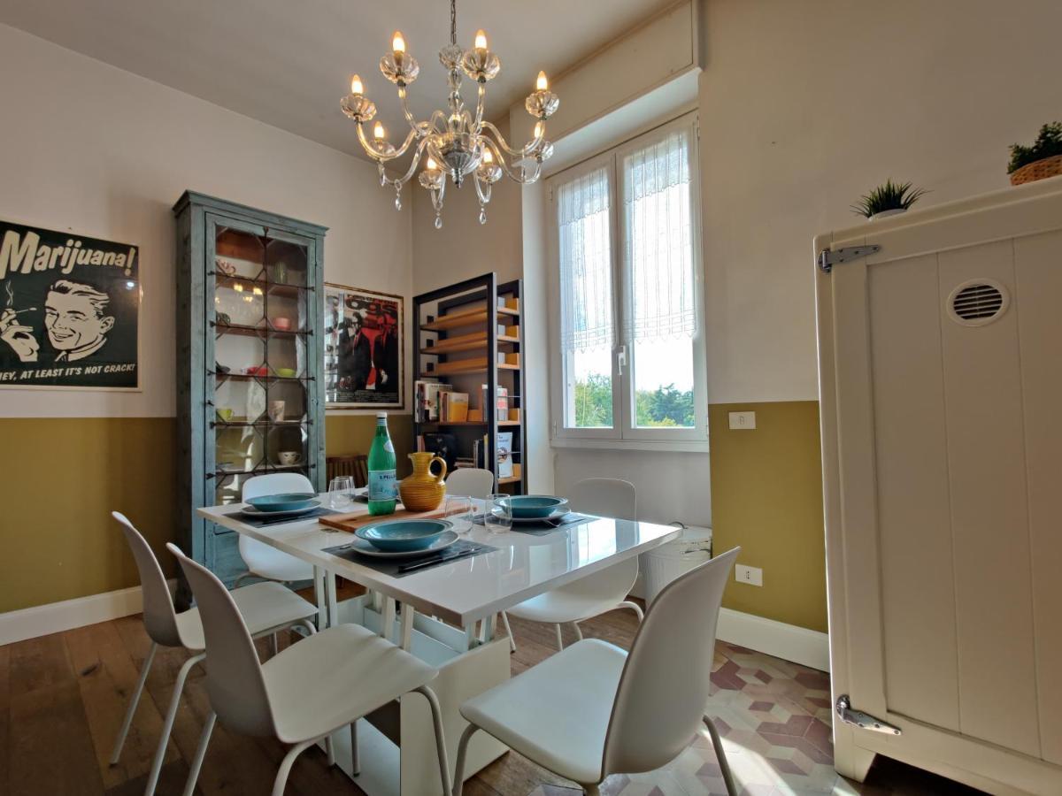 Apartamento Elegante Trilocale A Milano Exterior foto
